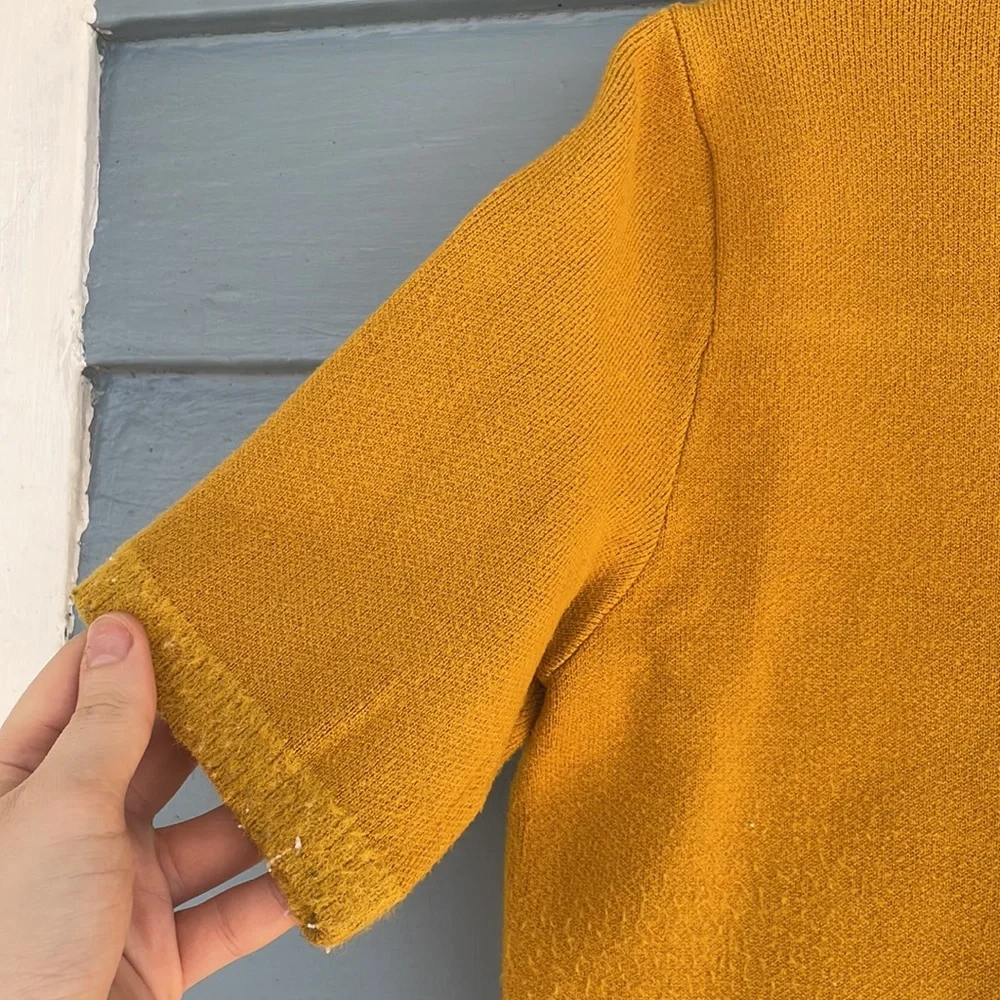 Zara Mustard Yellow Crewneck Short Sleeve Sweater